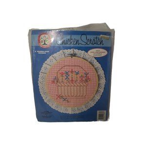 VTG Colortex Kit Chicken Scratch Flower Basket, Gingham Fabric, 5968 10.5"